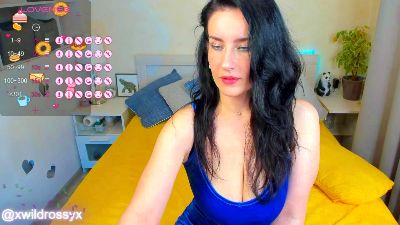 xwildrossyx live cam on Cam4