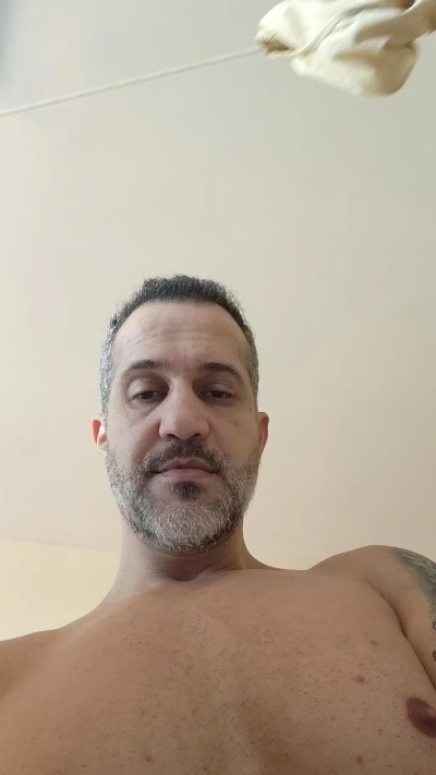xxMorenosexx live cam on Cam4