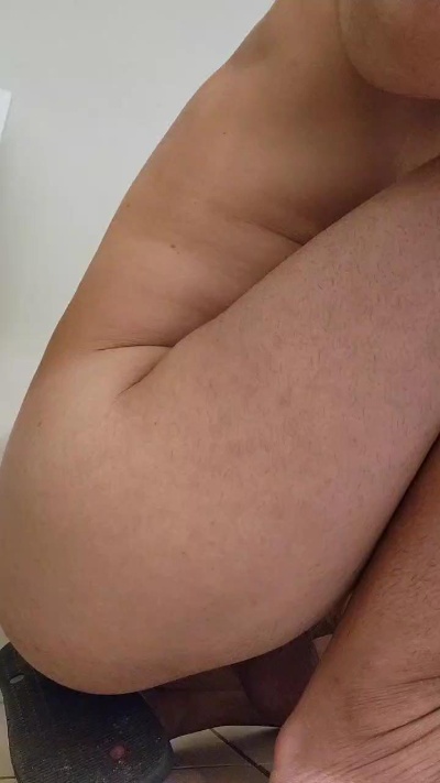 xxMorenosexx live cam on Cam4