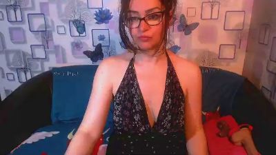 xxSexyMilfxx live cam on Cam4