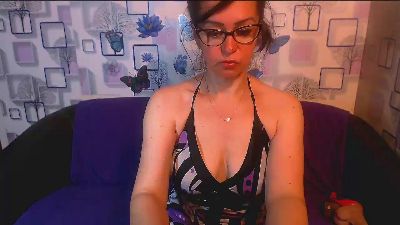 xxSexyMilfxx live cam on Cam4