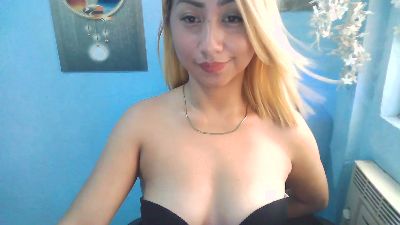 xxsugarpopxx live cam on Cam4