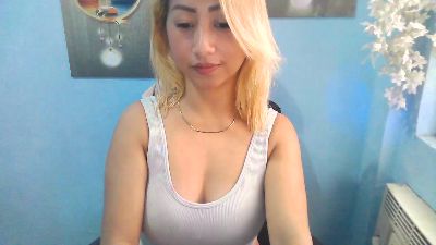 xxsugarpopxx live cam on Cam4