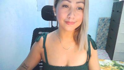 xxsugarpopxx live cam on Cam4