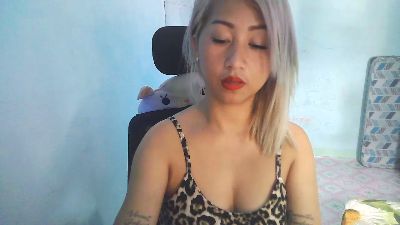 xxsugarpopxx live cam on Cam4