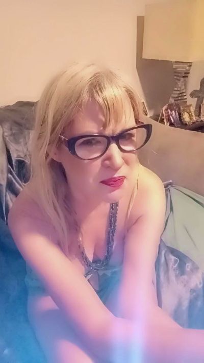 xxxangel43 live cam on Cam4