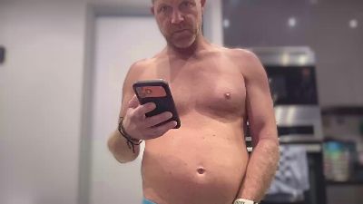 xxxironggxxx live cam on Cam4