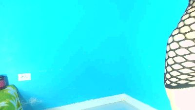 xxxsarahot2503 live cam on Cam4
