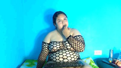 xxxsarahot2503 live cam on Cam4