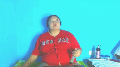 xxxsarahot2503 live cam on Cam4