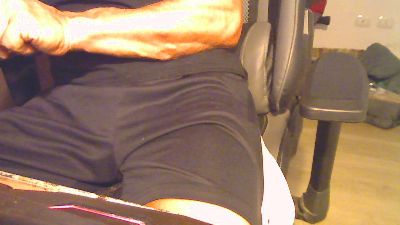 xxxvikingo live cam on Cam4