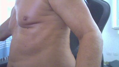 xxxvikingo live cam on Cam4