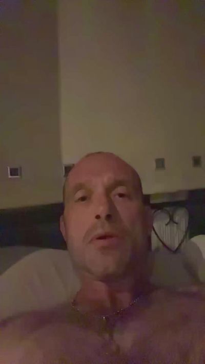 xxxx19810 live cam on Cam4