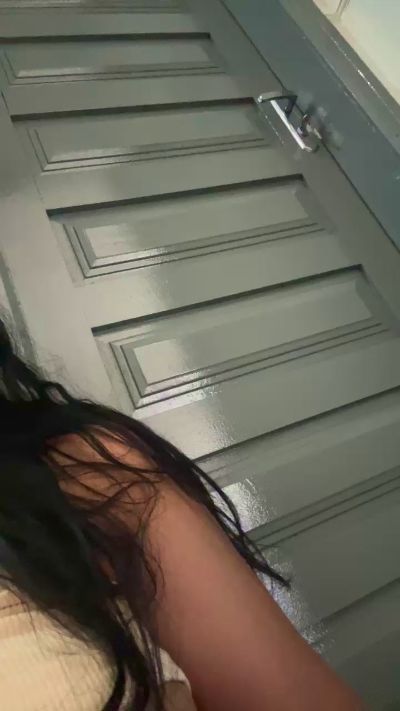 yaara3 live cam on Cam4
