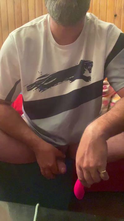 yannou750hot live cam on Cam4