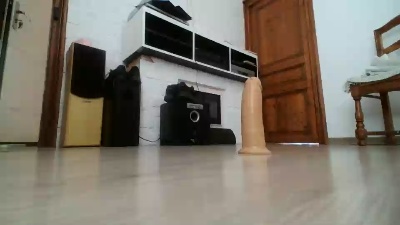 yaska3 live cam on Cam4