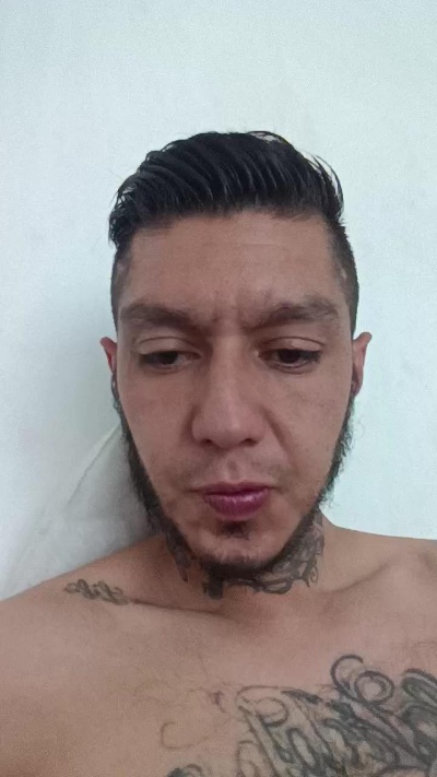 yeisonhotbogota live cam on Cam4