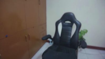 yelsha_29 live cam on Cam4