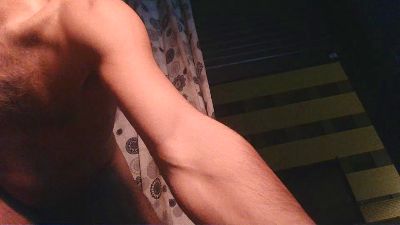 yerman84 live cam on Cam4