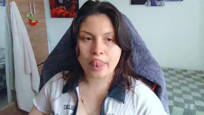 yessica_gomezz live cam on Cam4