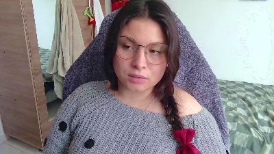 yessica_gomezz live cam on Cam4