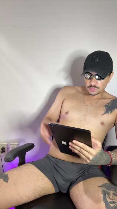 ygorsilva25 Live Cam on Cam4