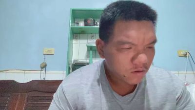 yiting523 live cam on Cam4