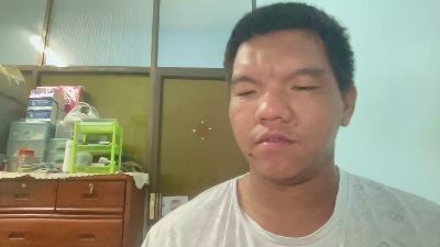 yiting523 live cam on Cam4