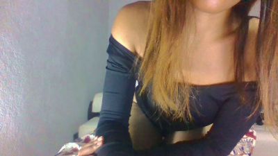 ynay20 live cam on Cam4