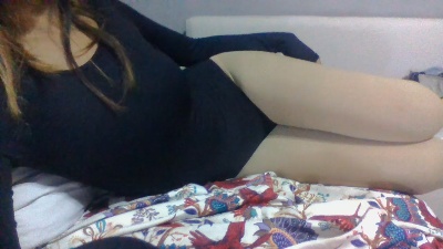 ynay20 live cam on Cam4