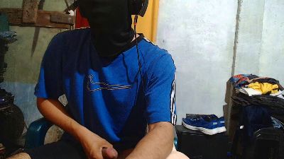 yogurinecua1 live cam on Cam4