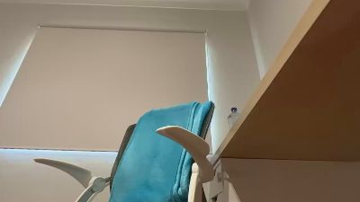 yolo8inches live cam on Cam4