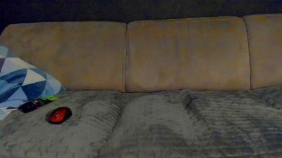 yonice1 live cam on Cam4