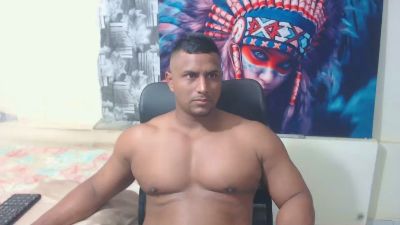 yordano7 live cam on Cam4