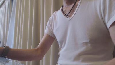 yosh75 live cam on Cam4