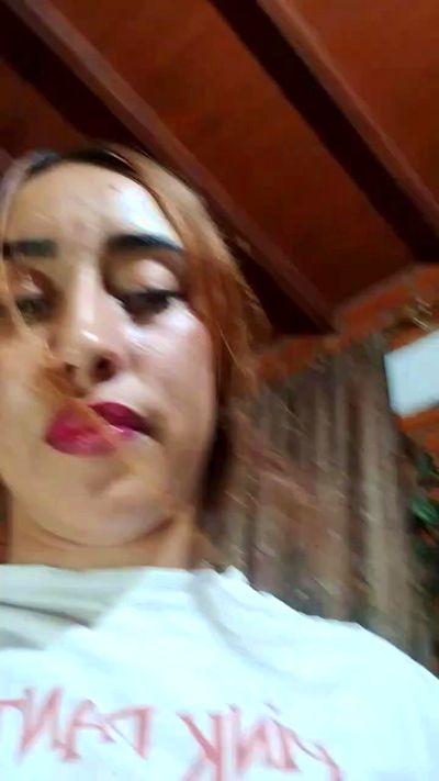 youluna live cam on Cam4