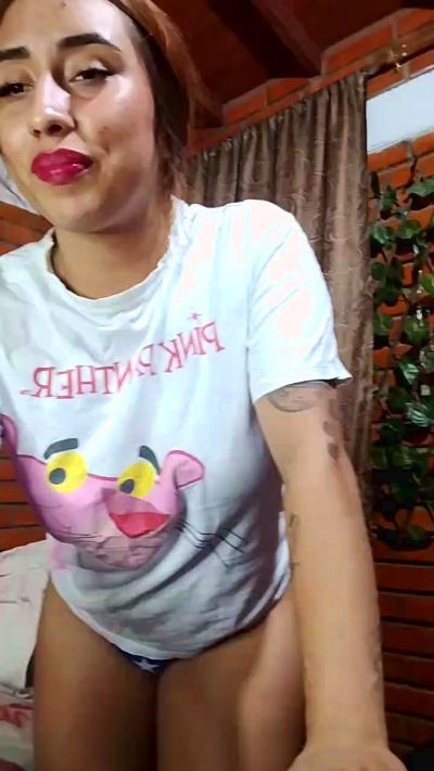 youluna live cam on Cam4