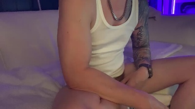 young_slut live cam on Cam4