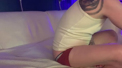 young_slut live cam on Cam4