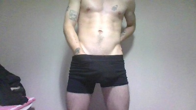 younmalditokl65 live cam on Cam4