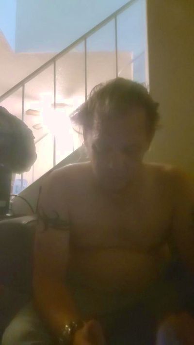 yourAwesomeness Live Cam on Cam4