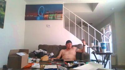 yourAwesomeness live cam on Cam4