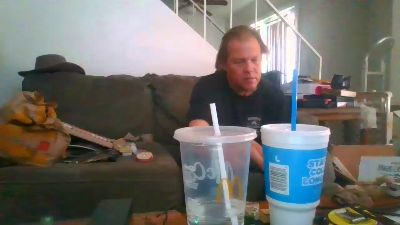 yourAwesomeness live cam on Cam4