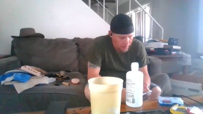 yourAwesomeness live cam on Cam4