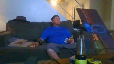 yourAwesomeness live cam on Cam4