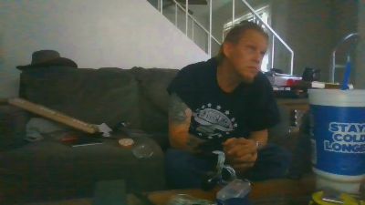 yourAwesomeness live cam on Cam4
