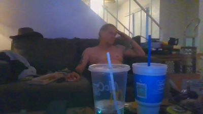 yourAwesomeness live cam on Cam4