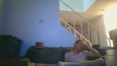yourAwesomeness live cam on Cam4