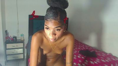 your_blackk live cam on Cam4
