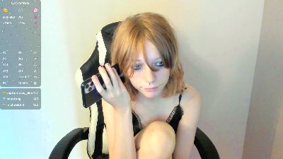 your_crystall live cam on Cam4